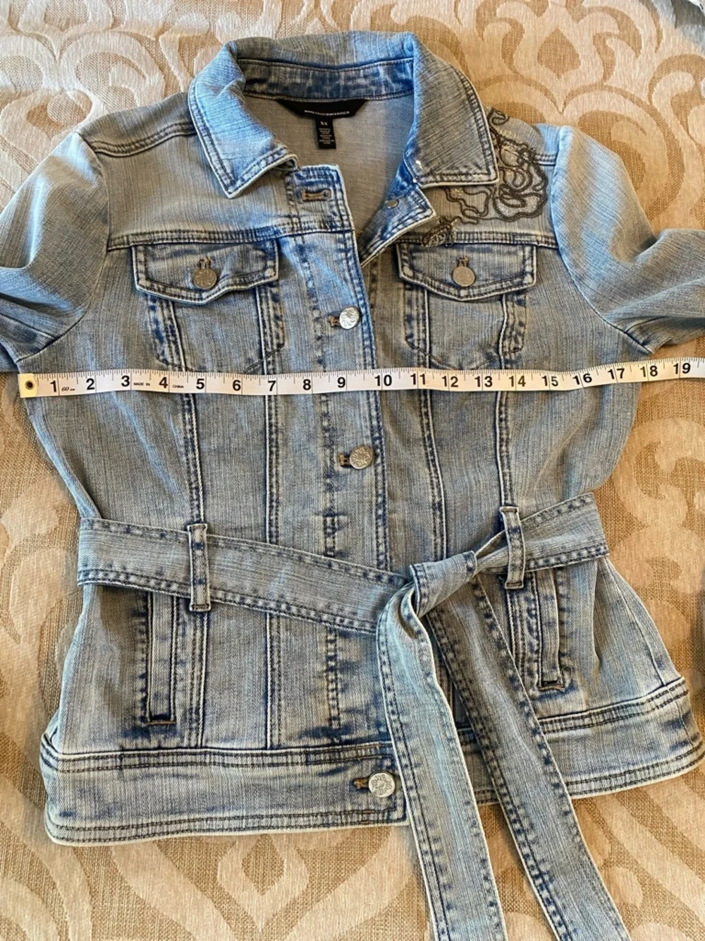 White House Black Market Embroidered Denim Jacket XS Belted Floral Detail - Picture 6 of 13